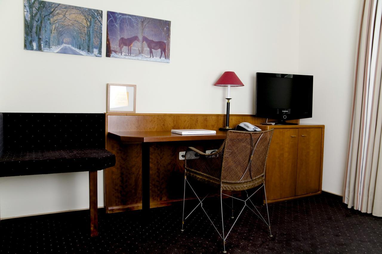 Hotel Restaurant Piaerdestall Hoevelhof Экстерьер фото